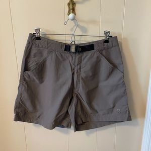 Mountain Hardwear Shorts